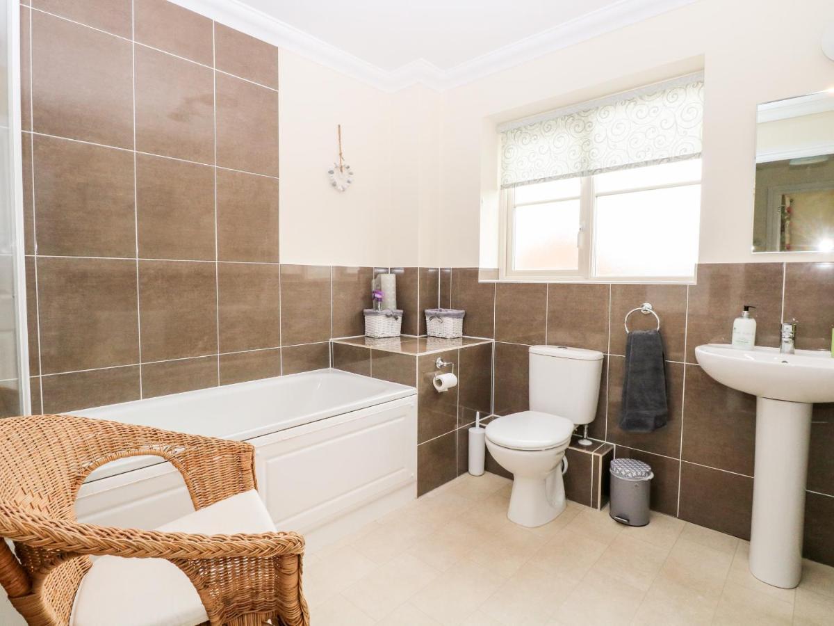 Robins Nest Villa Cromer Exterior foto